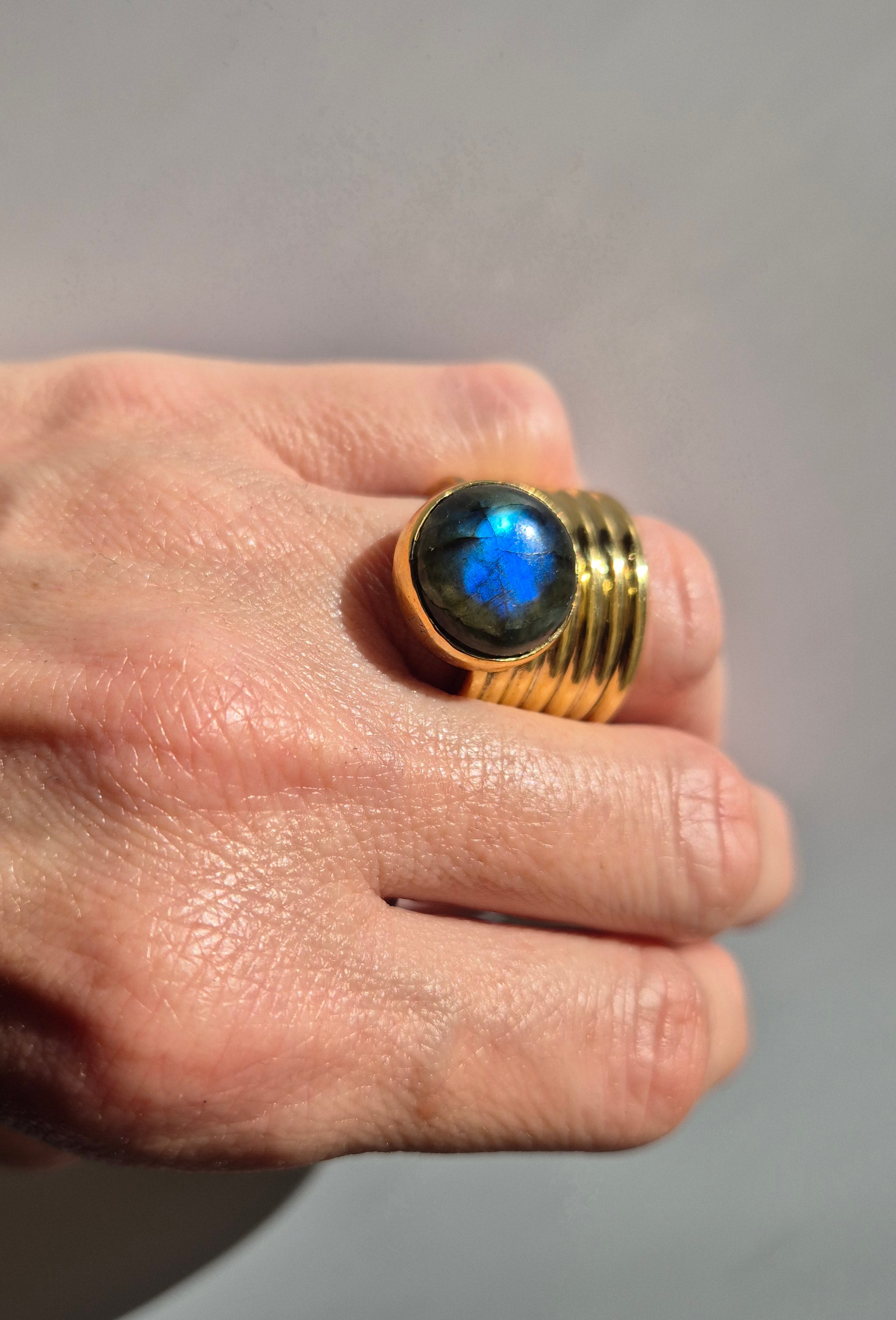 Labradorite brass coil ring