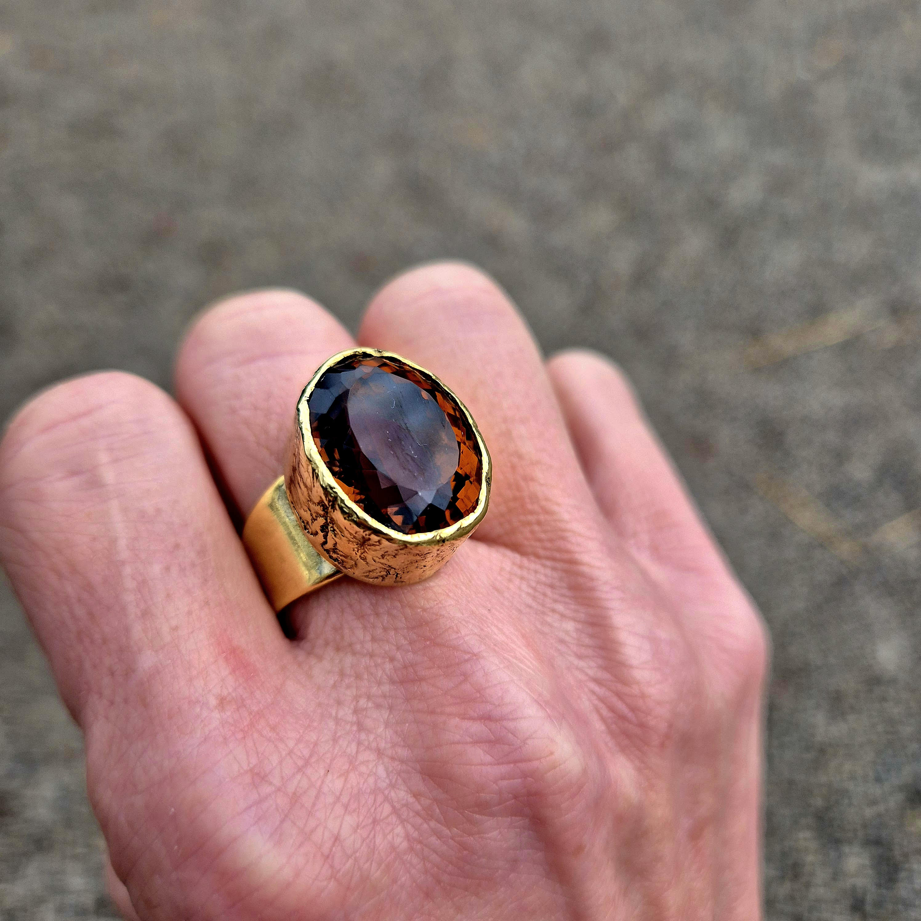 Anisija – Large Oval Cut, Faceted Honey Quartz Ring, Brass, Textured, Antique Style