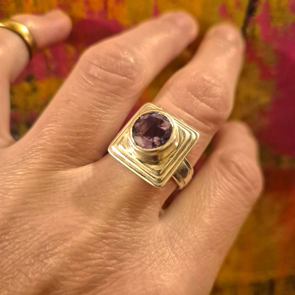Amethyst Round Cut, Faceted, Sterling Silver Ring, Art Deco, Modern Geometric