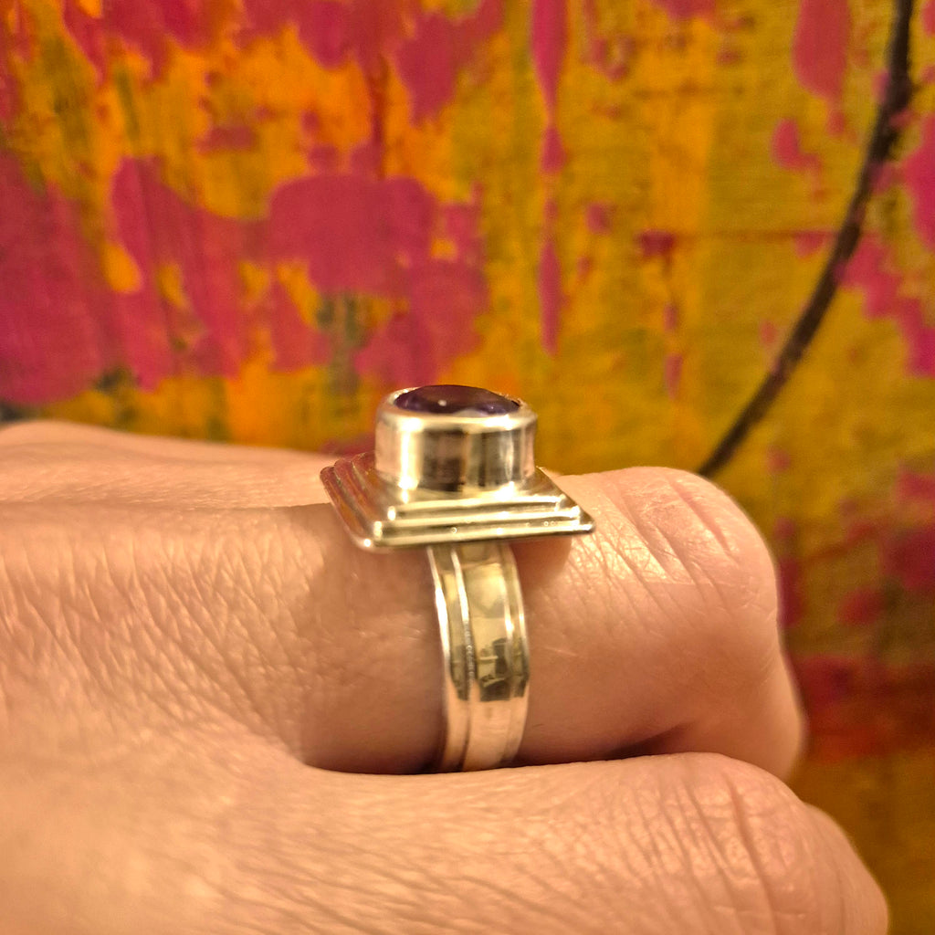 Amethyst Round Cut, Faceted, Sterling Silver Ring, Art Deco, Modern Geometric